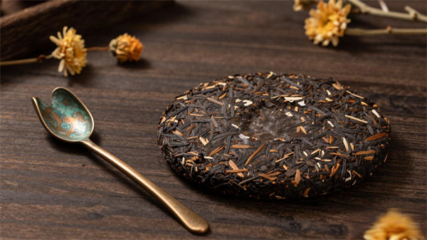 黑茶1.jpg